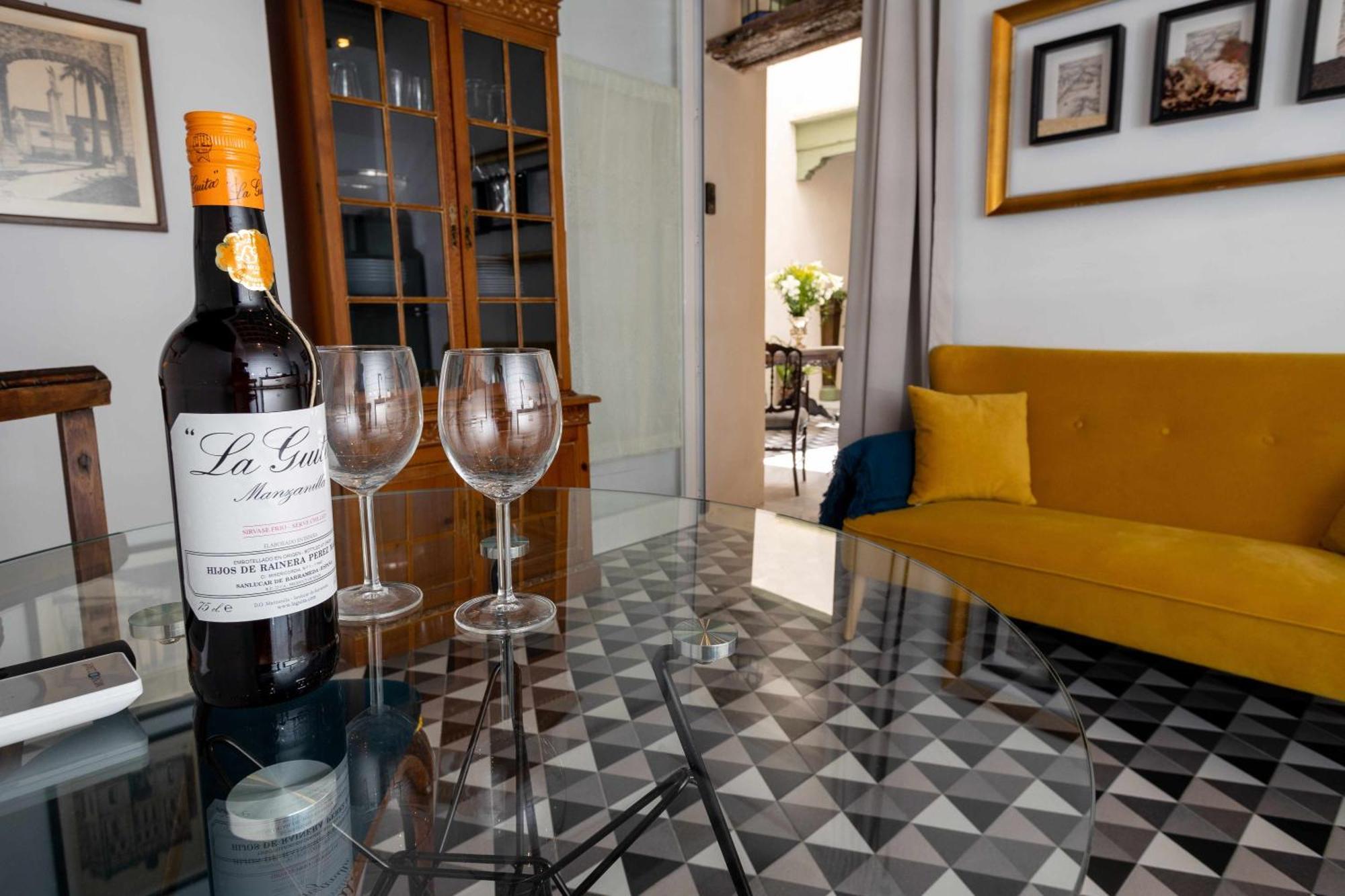 Casa Portus Gaditanus S XVIII Patio Andaluz El Puerto de Santa María Camera foto